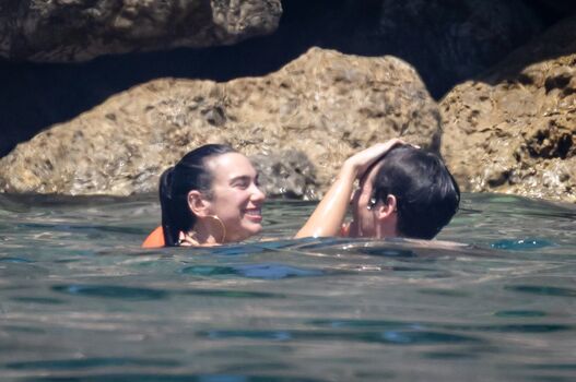 Full leaked Dua lipa  page private onlyfans photo
