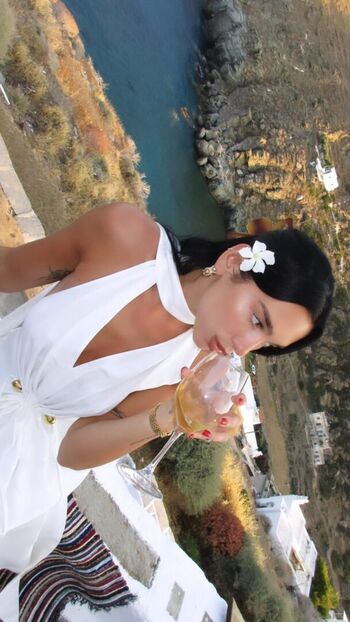 Full leaked Dua lipa  page private onlyfans photo
