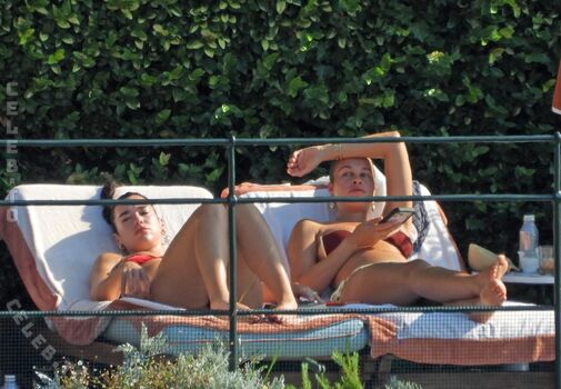 Full leaked Dua lipa private onlyfans photo