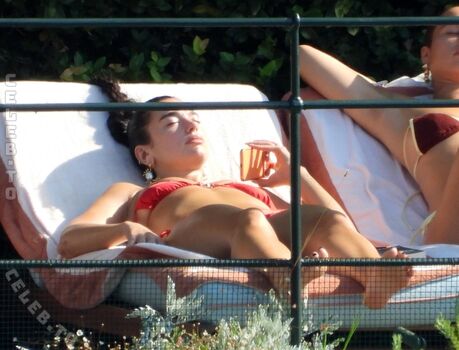 Full leaked Dua lipa private onlyfans photo