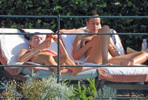 Full leaked Dua lipa private onlyfans photo