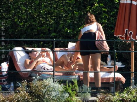 Full leaked Dua lipa private onlyfans photo