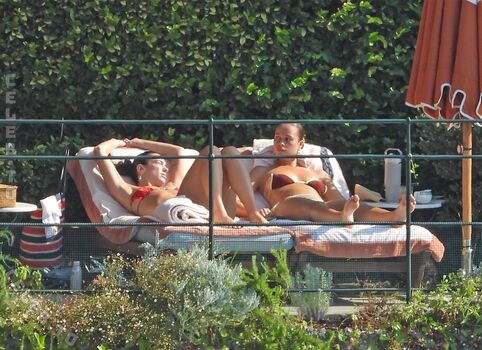 Full leaked Dua lipa private onlyfans photo