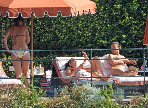 Full leaked Dua lipa private onlyfans photo