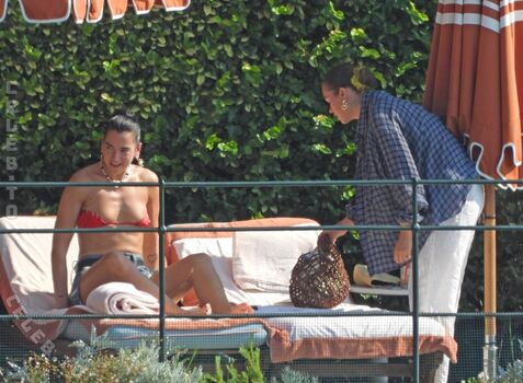 Full leaked Dua lipa private onlyfans photo