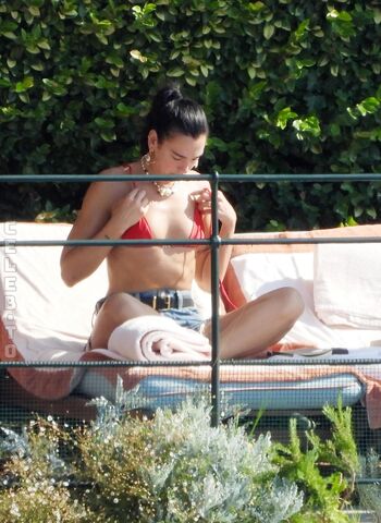 Full leaked Dua lipa private onlyfans photo
