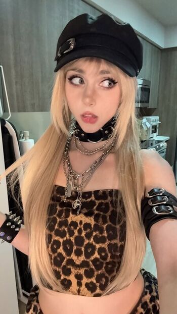 Full leaked Duckie cos  page private onlyfans photo
