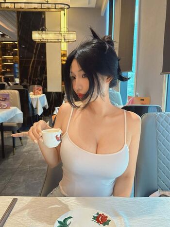 Full leaked Duyenn hipp private onlyfans photo