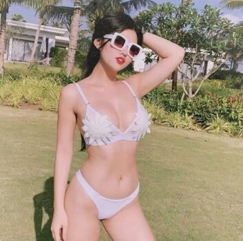 Full leaked Duyenn hipp private onlyfans photo