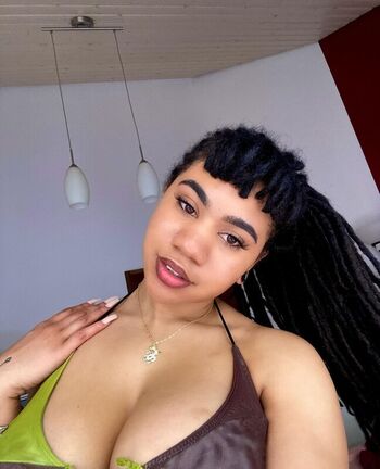 Full leaked Ebonyinivory private onlyfans photo