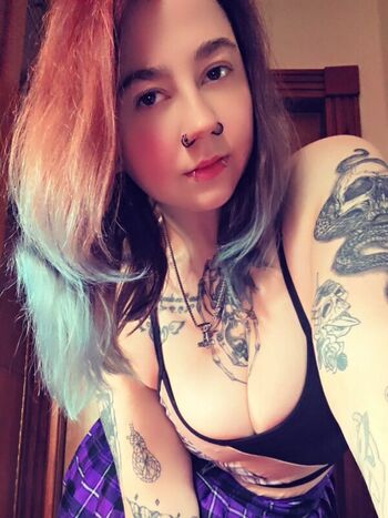Full leaked Edgyallanpoe private onlyfans photo