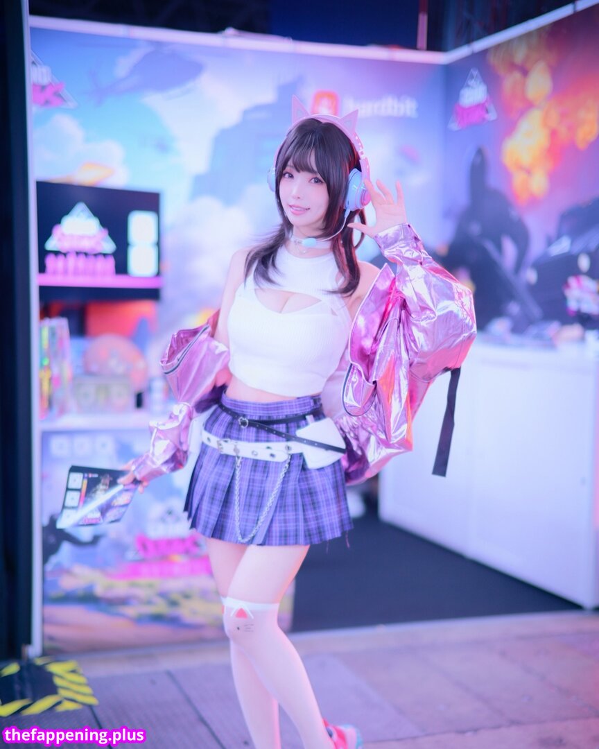 Ely Cosplay / Ely_eee / eeelyeee 裸照OnlyFans照片 #203