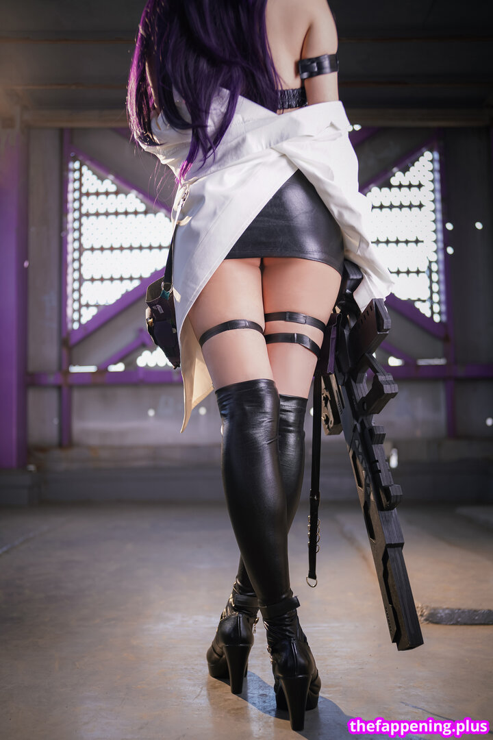 Ely Cosplay / Ely_eee / eeelyeee Fotografie OnlyFans Dezbrăcată #259