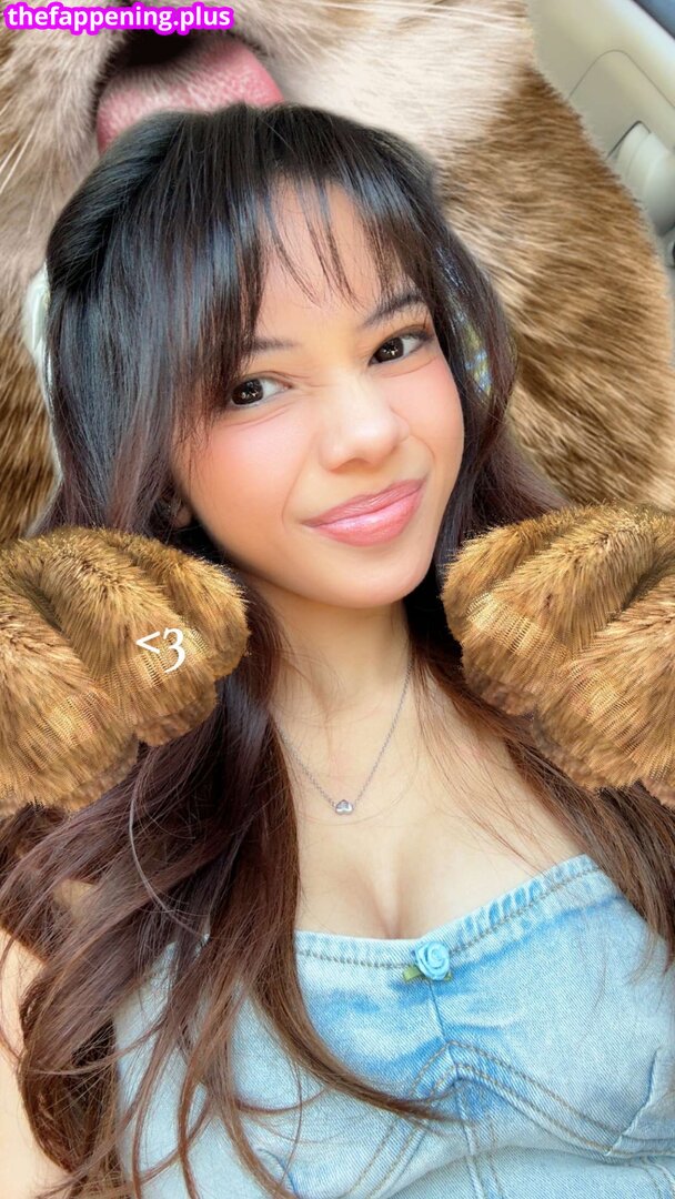 Eeeveenara / Eevee Enara / eeveenara नग्न OnlyFans फोटो #11