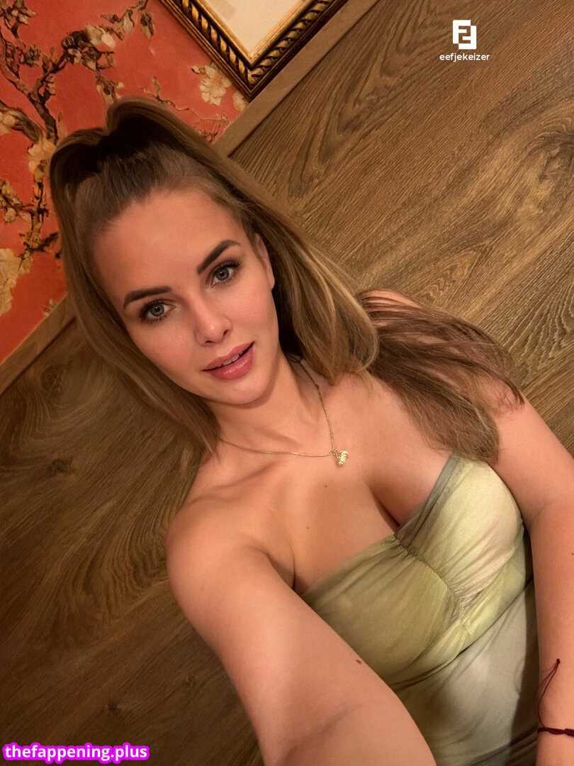 Eefje Keizer / Julias Desires / eefjekeizer / https: Nahá OnlyFans fotografie #13