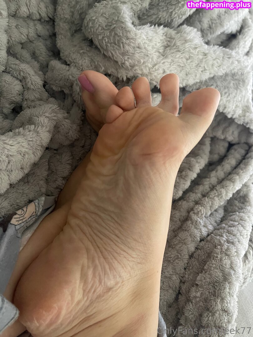 eek77 Foto OnlyFans Nuda #15