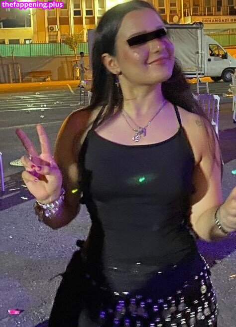eelifebrrar / elftekinoglu नग्न OnlyFans फोटो #2