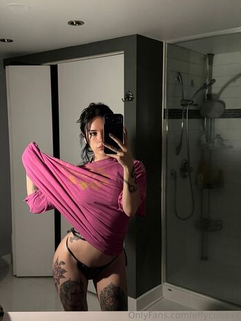 Full leaked Effycutiexx private onlyfans photo
