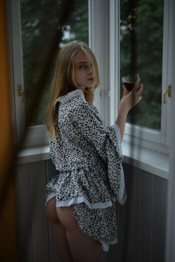 Full leaked Eillissee private onlyfans photo