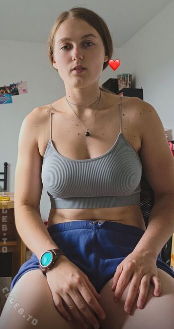 Full leaked Einfachnurchristiinaa private onlyfans photo