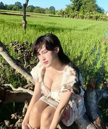 Full leaked Ejahazel page private onlyfans photo