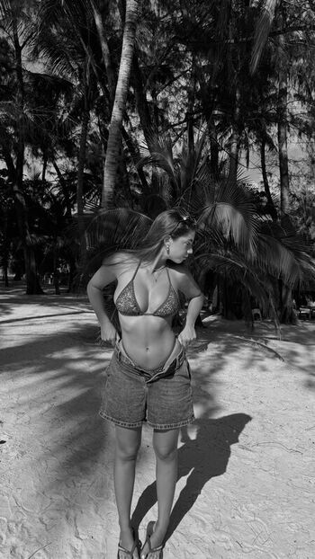 Full leaked Ela be eri private onlyfans photo