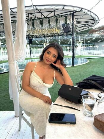 Full leaked Ela kavak page private onlyfans photo