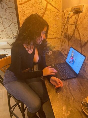 Full leaked Ela kavak page private onlyfans photo