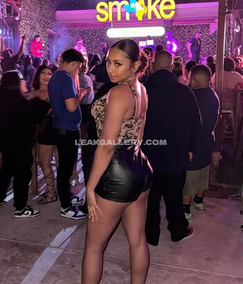 Full leaked Elajustright private onlyfans photo