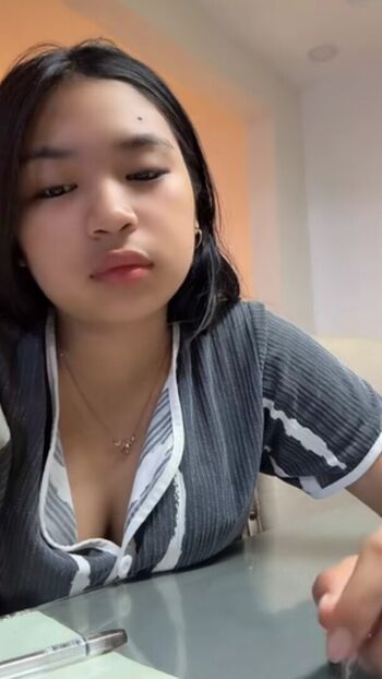 Full leaked Elara lyyy page private onlyfans photo