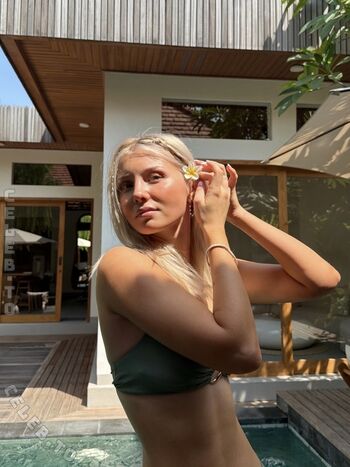 Full leaked Elena zoe page private onlyfans photo
