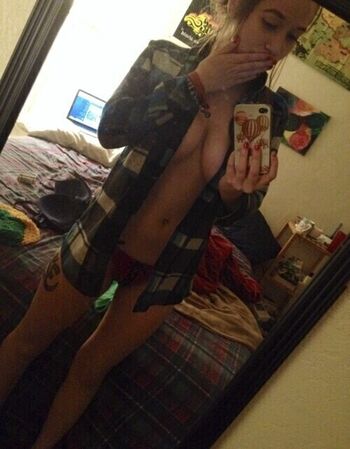 Full leaked Elenabbyxx private onlyfans photo