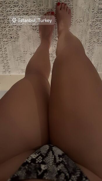 Full leaked Elif karaarslan page private onlyfans photo
