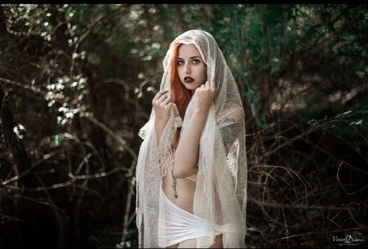 Full leaked Elisa phantomhive private onlyfans photo