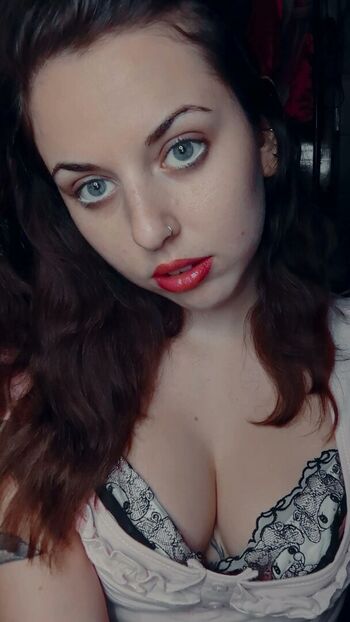 Full leaked Elisa phantomhive private onlyfans photo