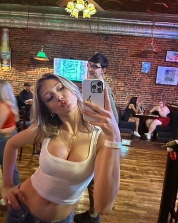 Full leaked Elise eve private onlyfans photo