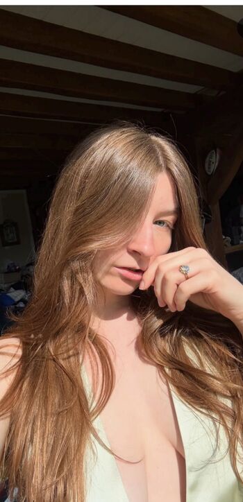 Full leaked Elise otrc private onlyfans photo