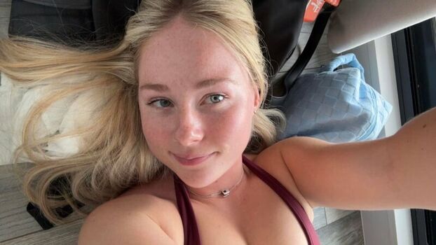 Full leaked Eliseafterdarkk private onlyfans photo