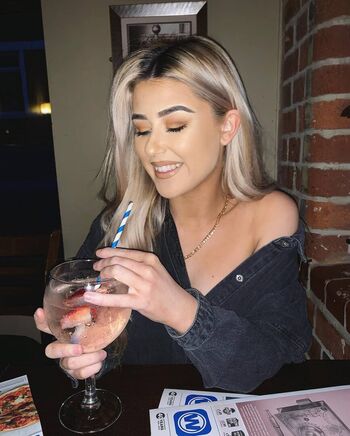 Full leaked Elissa rae hinchliffe private onlyfans photo