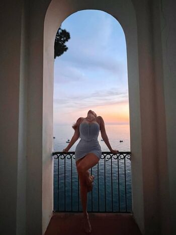 Full leaked Elizabeth ostrander private onlyfans photo