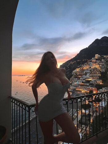 Full leaked Elizabeth ostrander private onlyfans photo