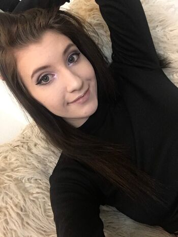 Full leaked Elizabeth reed private onlyfans photo
