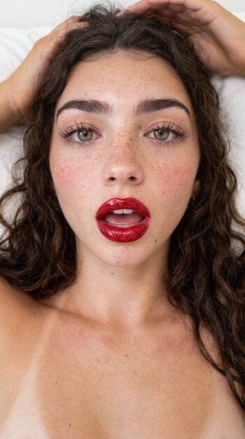 Full leaked Elizabrowne page private onlyfans photo