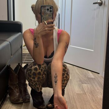 Full leaked Ella ballentine private onlyfans photo