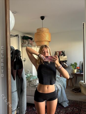 Ella Kania