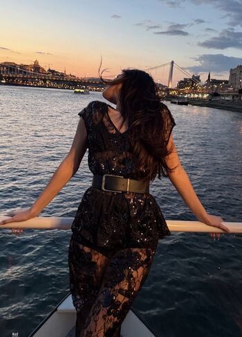 Full leaked Ella mendelsohn page private onlyfans photo
