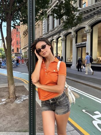 Full leaked Ella mendelsohn page private onlyfans photo