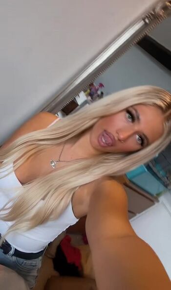 ellaxlongg