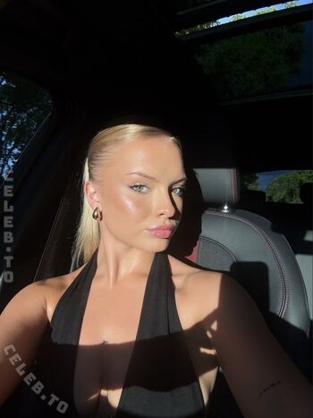 Full leaked Elle botterill private onlyfans photo