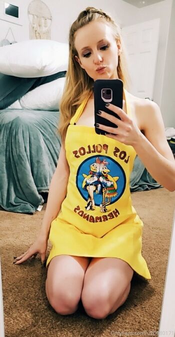 Full leaked Elle dainty private onlyfans photo
